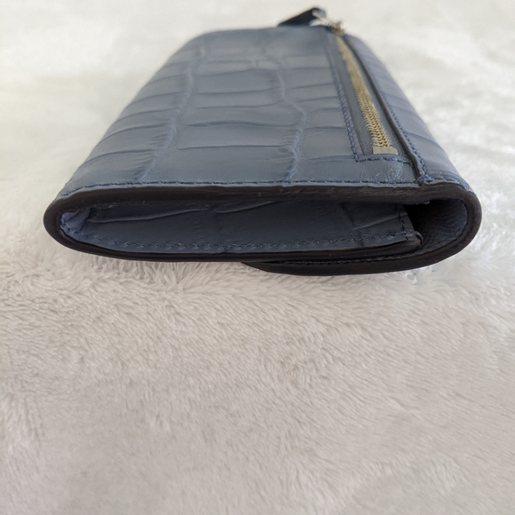 Vintage Coach Croc Embossed Wallet - Picture 5 of 9